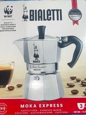 Bialetti Moka Express Italian Espresso Maker New In Box